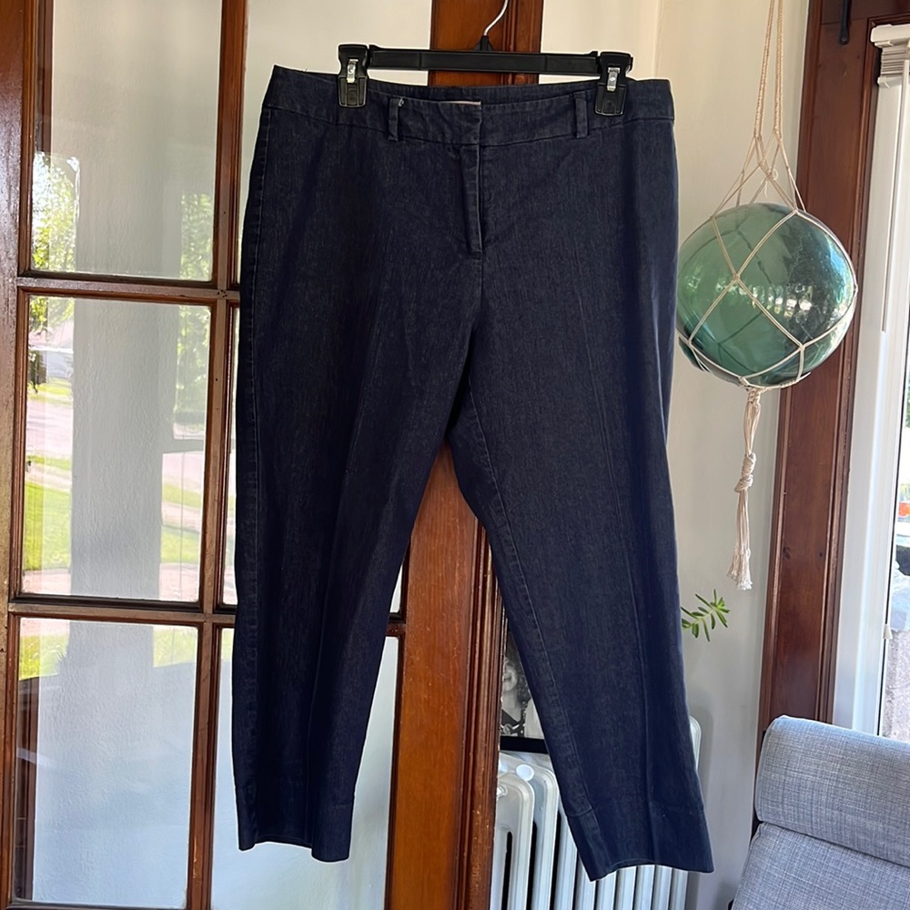 Chicos dark jean cropped pants